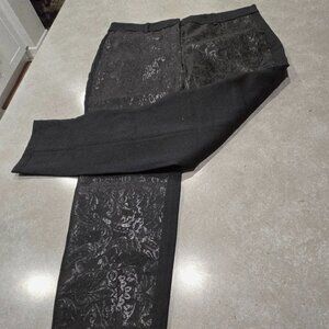 WHBM Women's Black Floral Jacquard Ponte Skinny Ankle Pants  - Size 14 NWT